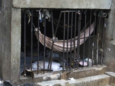 Haiti - Prisons : National Penitentiary, 0.5 m2 per inmate!