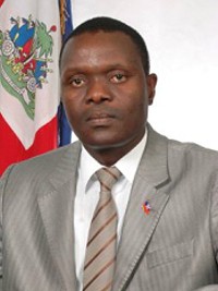 Haiti - Politic : Senator Wencesclass Lambert issued an ultimatum to the G6