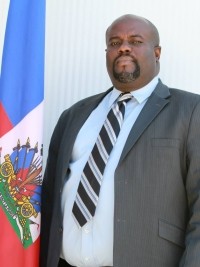 Haiti - Politic : «The Syndrome of Cockroach» (editorial)