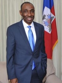Haïti - Politique : Evans Paul, prêt à rencontrer J-B Aristide...