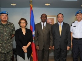 Haïti - Politique : Evans Paul discute de gouvernance et d’élections avec la Minustah