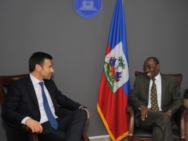 Haiti - Politic : Paul Evans discusses elections with the OAS