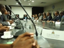 Haiti - Politic : Evans Paul meets the Government Youth of Haiti