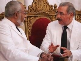 Haiti - Diplomacy : Daniel Supplice presents his credentials to President Medina