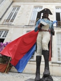 Haiti - Culture : A statue of Toussaint Louverture unveiled at La Rochelle