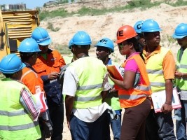 Haiti - Training : Certification of 63 operators and technicians trainers in heavy equipment