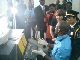 Haiti - Security : The airport Toussaint Louverture, one more step into modernity
