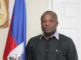 Haiti - Politic : Desras proposes and threatens to overthrow the government if...