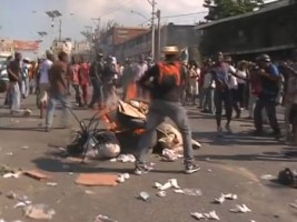 Haïti - FLASH : Manifestation violente, plusieurs blessés
