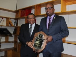 Haiti - Justice : The Minister Casimir, honored by the Court of Appeal of PAP