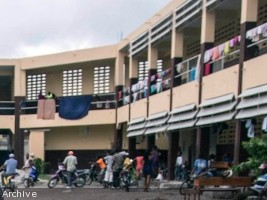Haiti - FLASH : Forced evictions of families refugee in schools
