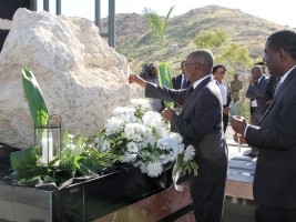 Haïti - Politique : Privert commémore le 7e anniversaire du séisme