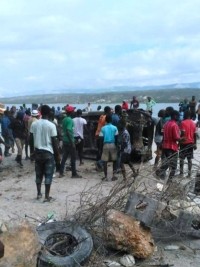 Haiti - Economy : Demonstration of anger and blockade at the Haitian border