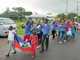 Haïti - Diaspora : La Communauté haïtienne fête le drapeau au Suriname