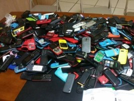 Haiti - Education : State Examinations fraud, 444 Cell Phones seized