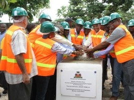 Haiti - Agriculture : Laying the foundation stone of the Plant Propagation Center...