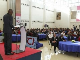 Haïti - Économie : Moïse clôture le Forum sur la compétitivité et l’Investissement