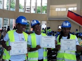 Haiti - Economy : 71 women carpenters trained and certified