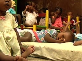 Haiti - Social : Every month the Government closes orphanages