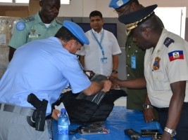 Haiti - Security : The intervention police better protected and better equipped