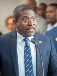 Haiti - Politic : The new Minister of the Interior takes office