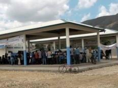 Haiti - Reconstruction : New agricultural market in the town of Saint Raphaël