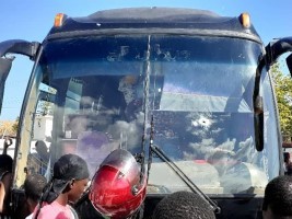Haïti - Insécurité : Un autocar transportant des dominicains criblé de balles en Haïti, 4 blessés