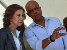 Haiti - Reconstruction : The Queen Sofía of Spain and the President Martelly to Titanyen