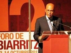 Haiti - Politic : The President Martelly to the Forum of Biarritz