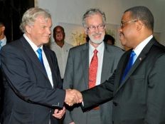 Haïti - Reconstruction : Garry Conille rencontre une délégation finlandaise à Santo Domingo