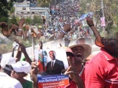 Haiti - Social : Massive demonstration Lavalas, anti-Martelly
