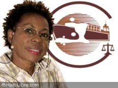 Haiti - Social : Marie Yolène Gilles-Colas receives the award «Woman of Courage of Haiti 2012»