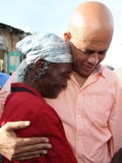 Haiti - Social : The President Martelly wish a happy Mother's Day to all mothers
