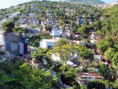 Haiti - Reconstruction : Demolition operation in Morne l'Hôpital