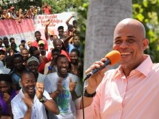 Haiti - Reconstruction : Visit of Martelly to Jalouzi (Petion ville)