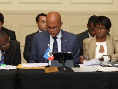 Haiti - Politic : The President Martelly in St Lucia, to defend the interests of Haiti
