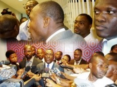 Haiti - Politic : Some deputies of PRI, invade the offices of the Primature !