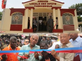Haiti - Reconstruction : President Martelly inaugurated two new Public Buildings