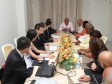 Haiti - Reconstruction : A Chinese delegation talking about large-scale projects with President Martelly