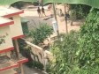 Haiti - FLASH : Police stone a protester