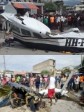 Haiti - FLASH : A small plane crashes in a street of Carrefour 11 victims