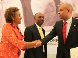 Haiti - Education : Michaëlle Jean seen much progress in the Haitian education sector