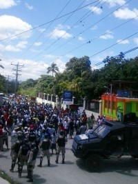 Haiti - Politic : 10th day of Protest, Anarchy installs in Petit-Goâve...
