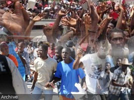 Haiti - Politic : Demonstration, violence and arrests of students in Petit-Goâve