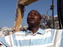 Haiti - Social : «Pitye pou Ayiti, Papa» Joël Lorquet pays tribute to victims of January 12, 2010