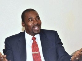 Haïti - Élections : Arnel Bélizaire conteste la candidature de Thierry Mayard Paul