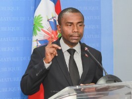 iciHaiti - Elections : Tour of Rothchild François Jr. in the media of the Diaspora