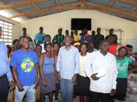 iciHaïti - Politique : Evans Paul en visite à Bois Neuf