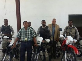iciHaiti - Elections 2015 : Donation of 40 motorcycles for PNH