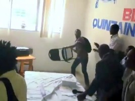 Haiti - Education : Definitive exclusion of an UEH student